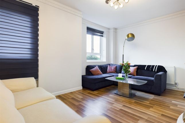 6 Taylor Court, Dorman Way, London photo 3