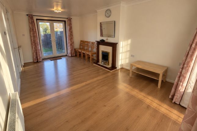 Luton, Bedfordshire photo 4