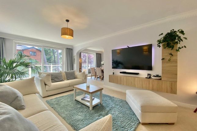 Flat 6, Kingsland Court 16 Ravine Road, Canford Cliffs photo 2