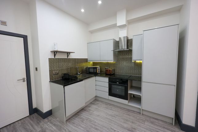 Jace Court, Flat 8, Priory Road, St Austell photo 2