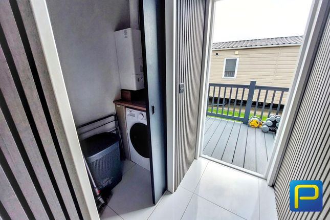 Meadow Larks 28, Amble Links Holiday Park, Amble photo 4