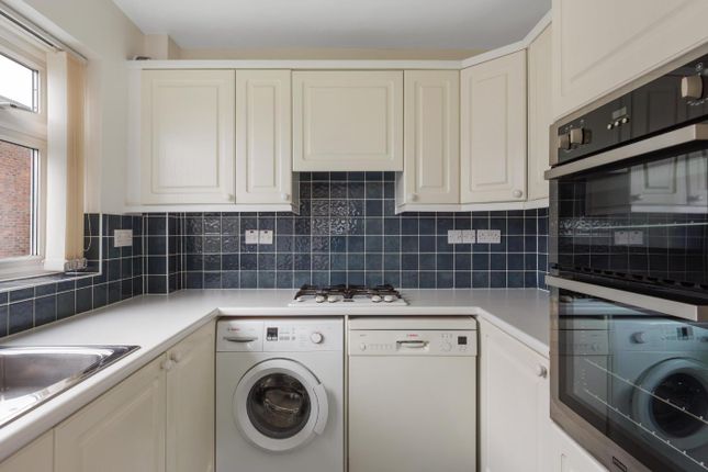 Flat 27, Oakdale, 6, Westgate Road, Beckenham photo 2