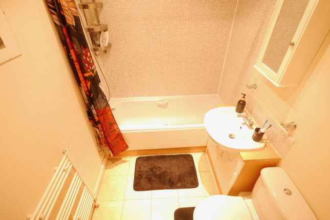 171, Clarkson Court, Hatfield photo 4