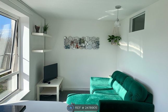 Thumbnail Flat to rent in Croxteth Road, 3Uj