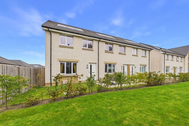 3-bed terraced on Glad avenue, Haddington, £275,000