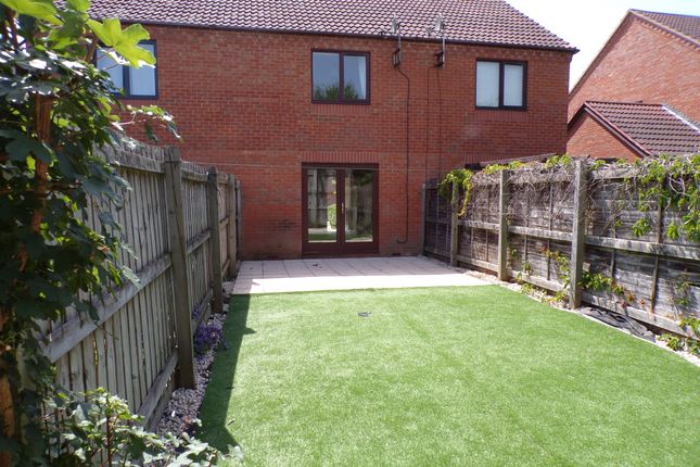 7, Clare Croft, Middleton, Milton Keynes photo 2