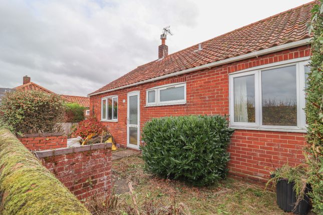 2-bed bungalow on 32, Holt Road, Holt, £300,000