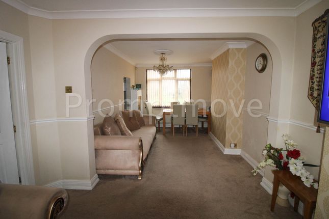 Carisbrooke Road, Luton photo 4