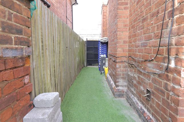 30, Lea Road, Wolverhampton photo 5