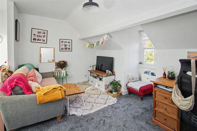 Flat 5, 8, St Georges Road, Bedford photo 2