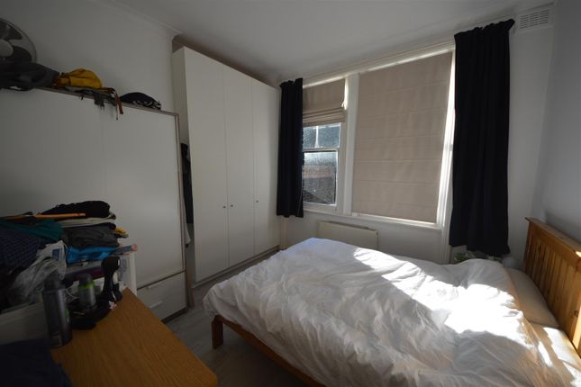 RGF Flat 2, 54, Goldhurst Terrace, London photo 4