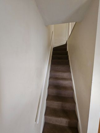 95, Sir Henry Parkes Road, Coventry photo 4