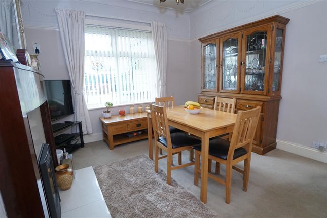 434, Idle Road, Bradford photo 4