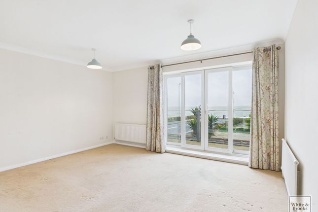 1 Seafield Terrace Stocker Road, Bognor Regis photo 2