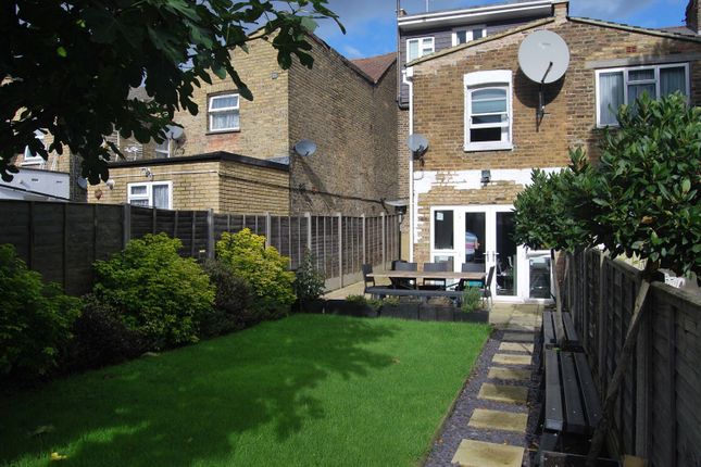 49, Sidney Road, London photo 4