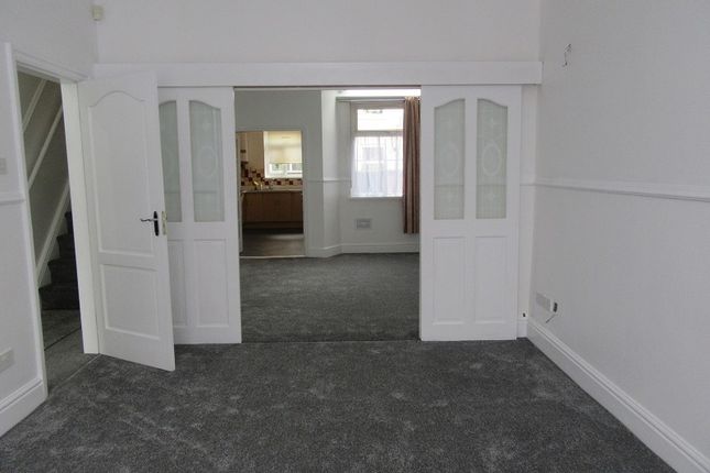 48, Thorpe Street, Manchester photo 4