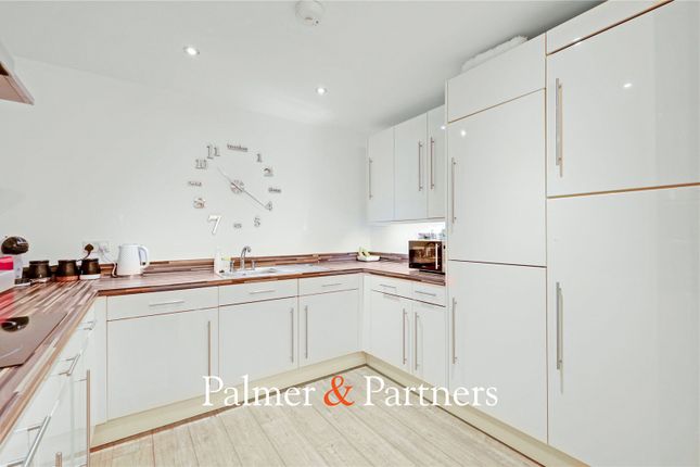 41, Goldlay Gardens, Chelmsford photo 4