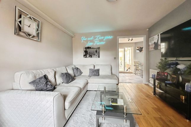 10, Tavistock Way, Leeds photo 4