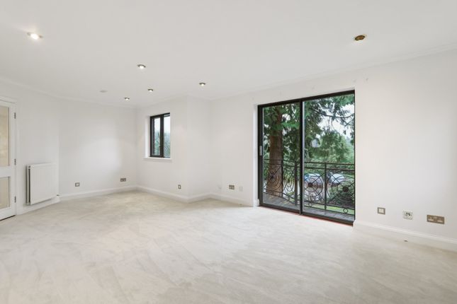 5,, Jasmine House, Woburn Hill photo 2