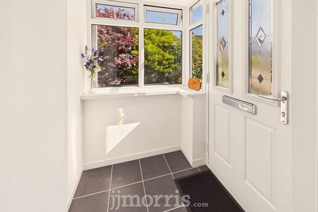 34 Heol Dewi, Fishguard photo 4