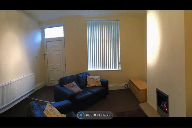 Beaumont Street, Moldgreen, Huddersfield photo 2