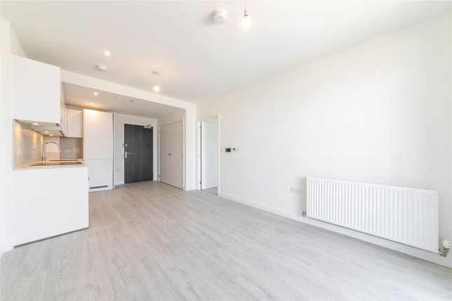 Flat 94, Forastero House, 24, Farine Avenue, Hayes photo 4