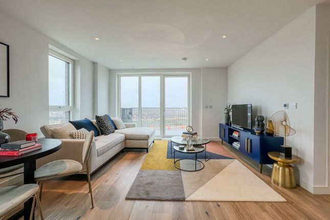 Flat for sale in Randolph Road, London, 1