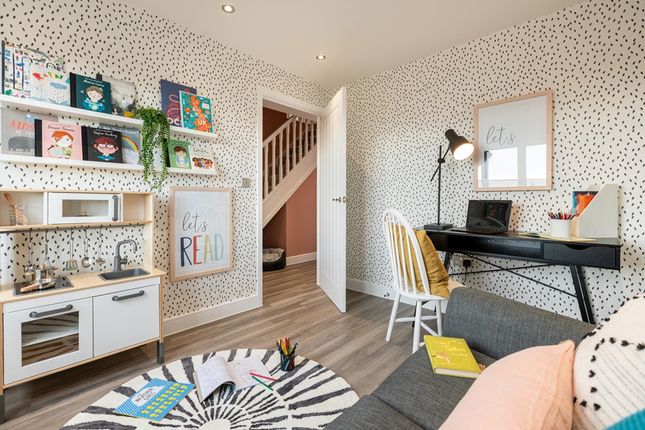 The Marford - Plot 221, Weldon Manor, Burdock Street, Priors Hall Park Zone 2, Corby photo 4