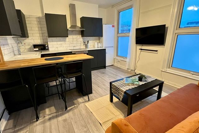 Thumbnail Terraced house to rent in Royal College Street, Camden, Kentish Town, Euston, West End, Regents Park, Primrose Hill, Ucl, London