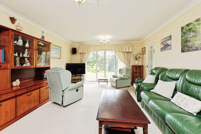 14 Redlands Court,, London Road, Dover photo 2