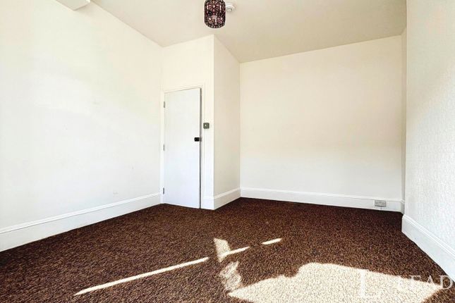 Room 3, 171, West Road, Westcliff-on-Sea photo 4