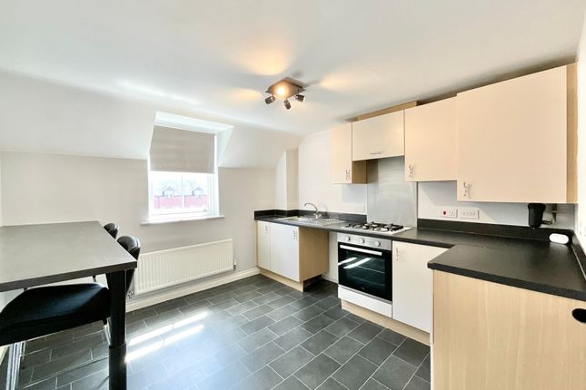 18 Riverside Crescent Hall Yard, Stoke-On-Trent photo 3