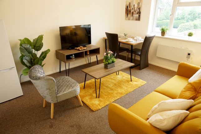 Flat to rent in Bourne House, Ashford, Surrey