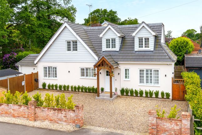 Thumbnail Detached house for sale in Nine Mile Ride, Finchampstead, Wokingham