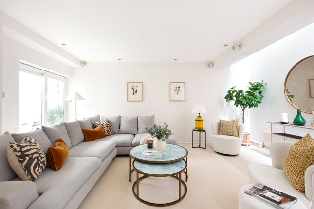 Thumbnail Flat for sale in Leinster Gardens, Bayswater