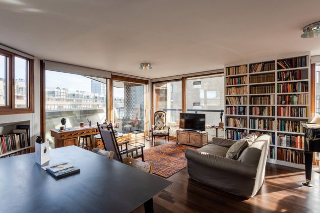 Flats for Sale in Barbican, London EC2Y - Barbican, London EC2Y