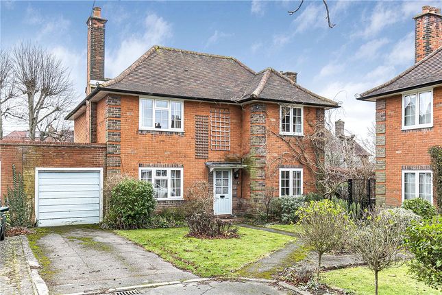 Thumbnail Property for sale in The Quadrangle, Welwyn Garden City, Hertfordshire