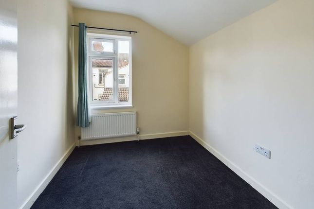 Terraced house to rent in Beech Grove, Wellsted Street