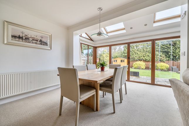 24, Picton Way, Reading photo 3