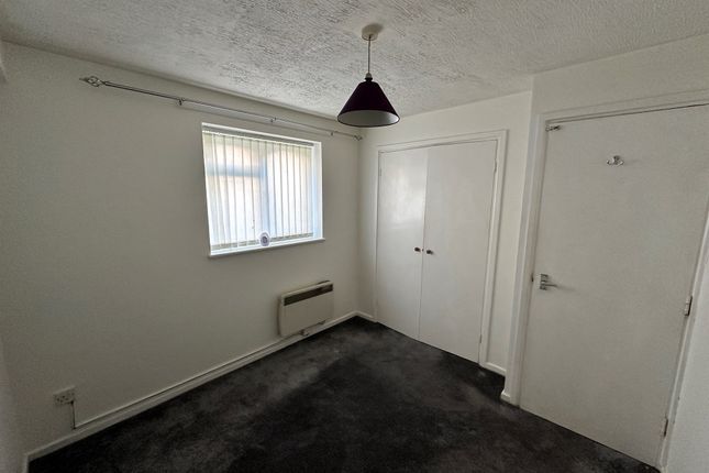 Flat for sale in Winchester Close, Rowley Regis