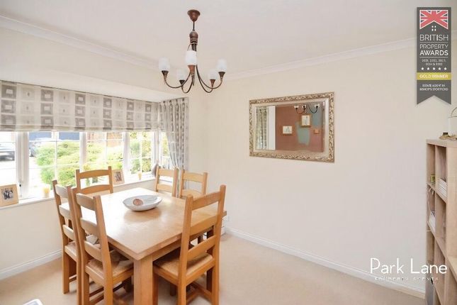 15, Blacksmith Close, Bishops Stortford photo 3