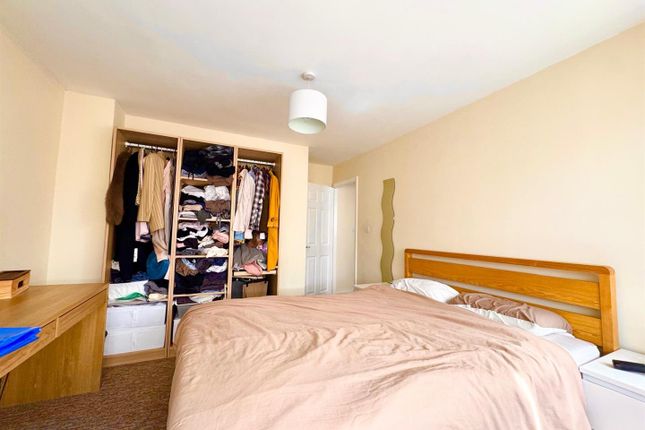 35, FFF Bush Avenue, Bristol photo 4