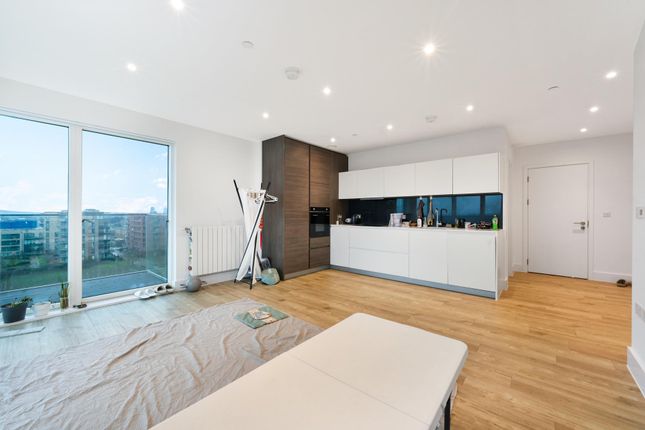 2-bed flat on 702 Larkin House 307, Kidbrooke Park Road, London, £520,000