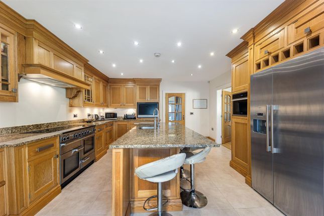 Breakfast Kitchen 5.Jpg