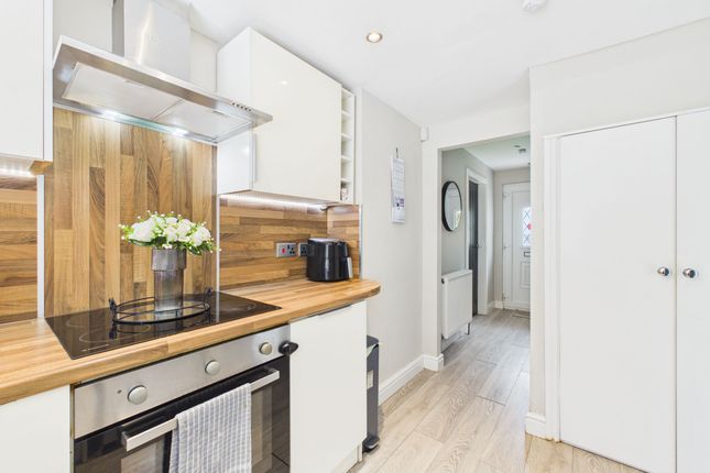 69 Melbourne Avenue, Glasgow photo 4