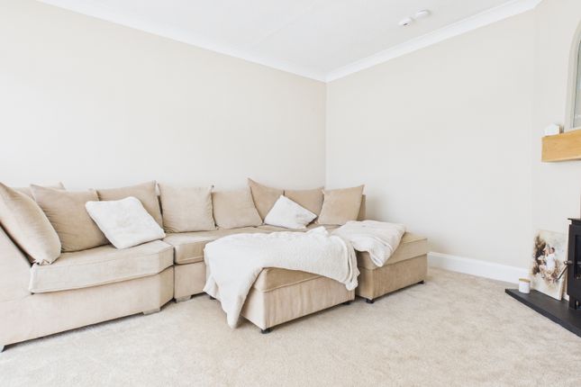 8, Alderley Drive, Stockport photo 4
