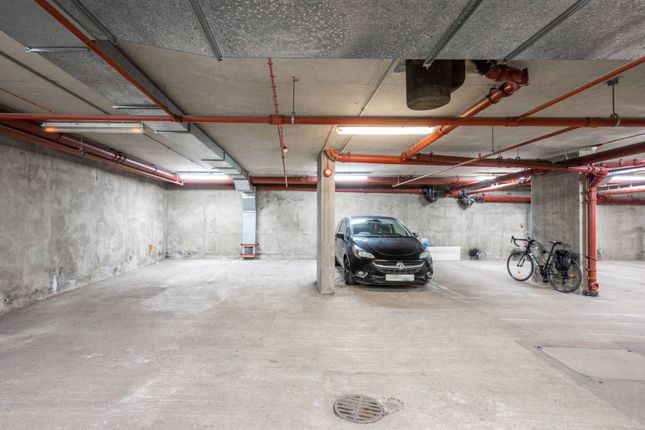Parking/garage for sale in Bartholemew Close, Farringdon, London