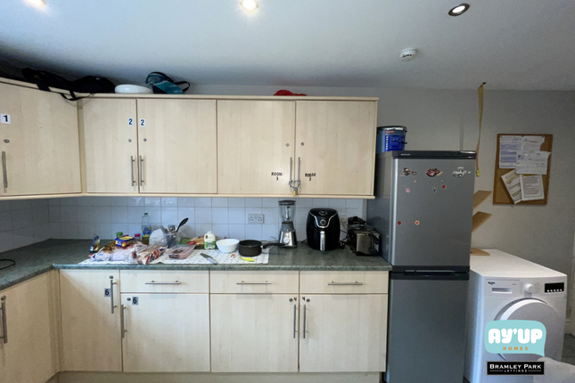 Room 4, 20 Highfield Road, Doncaster photo 5