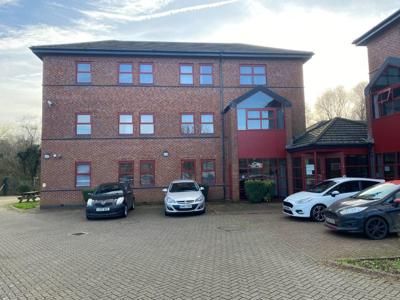 Office to let in Cedar House, Blenheim Park, 29 Medlicott Close, Corby, Northamptonshire