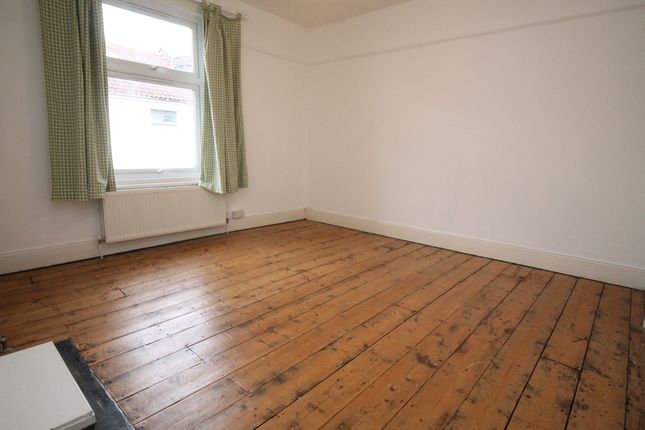 27 Morley Road, Bristol photo 5